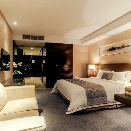 Jiazheng International Energy Hotel Huaqiao  Экстерьер фото