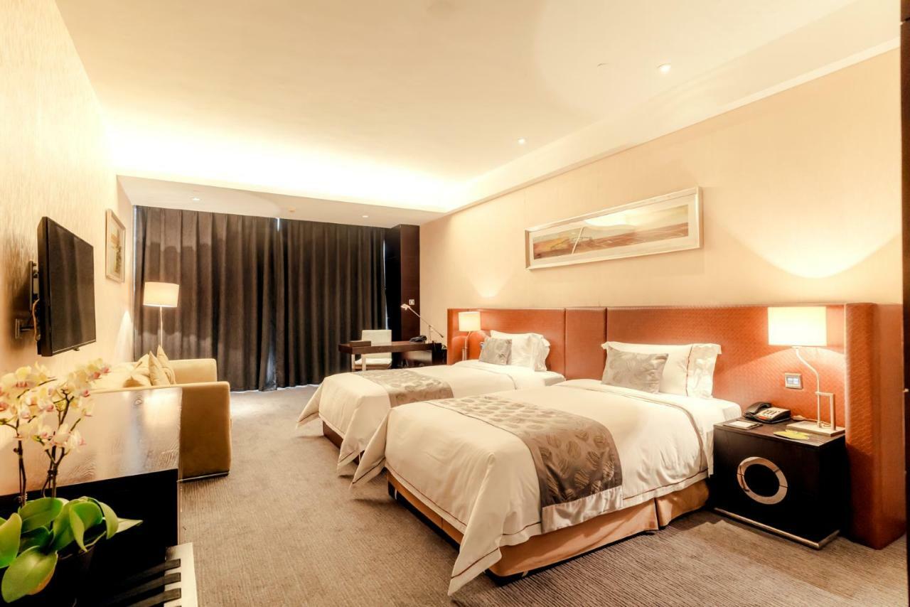 Jiazheng International Energy Hotel Huaqiao  Экстерьер фото